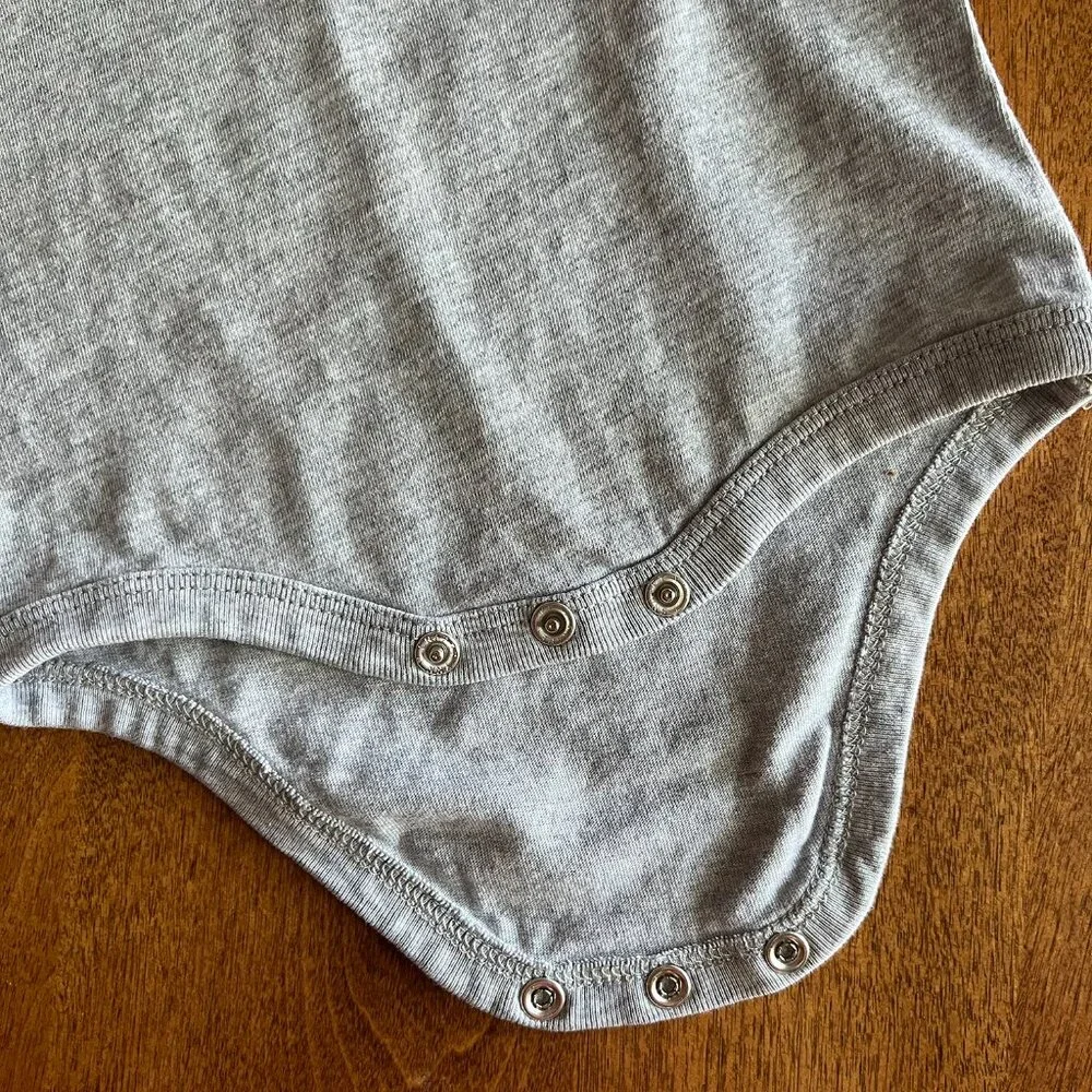 Carhartt vehicle onesie 6m